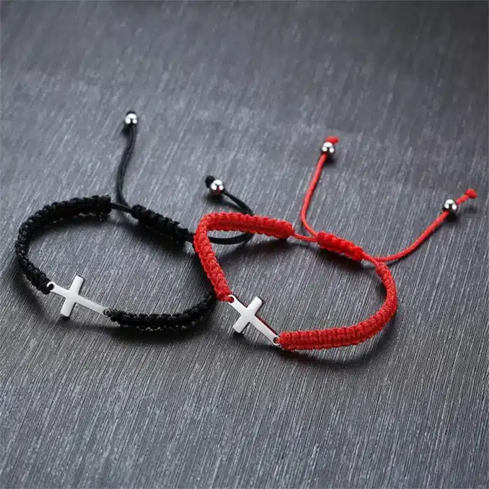 Bracelet croix cordon 1