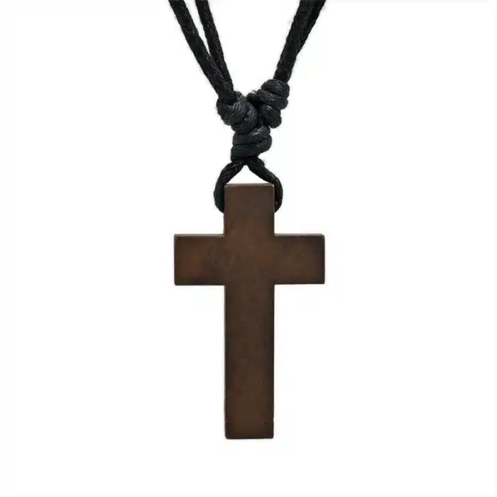 Collier croix bois 6