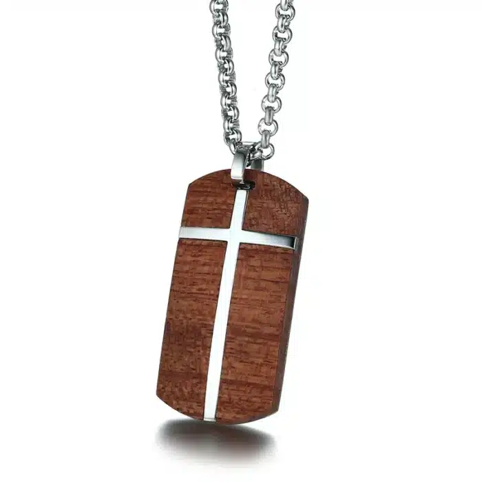 Collier croix bois de rose 3