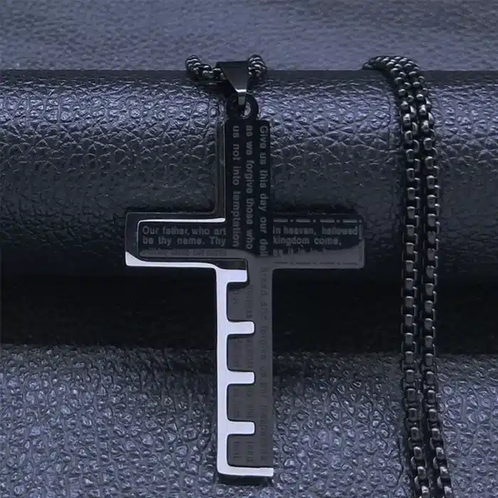 Collier croix gravée “Our Father” 3