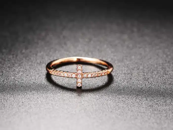 Bague croix or femme 14