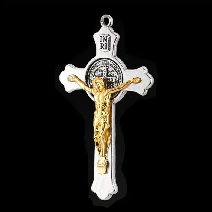 Pendentif de voiture crucifix 5