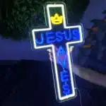 Néon croix Jésus sauve 5