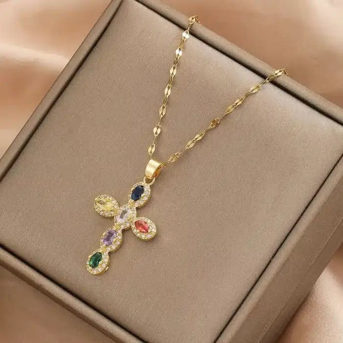 Collier croix ronde colorée 1