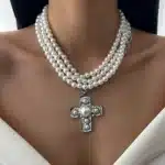 Chaine multiple perles croix 11