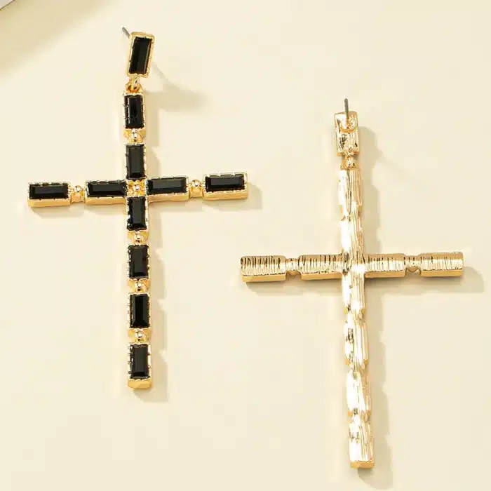Boucles d'oreilles croix classique 5