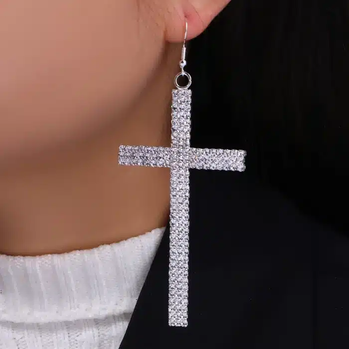 Boucles d'oreilles grande croix strass 4