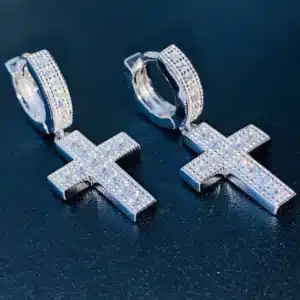 Boucles d'oreilles croix brillante 4