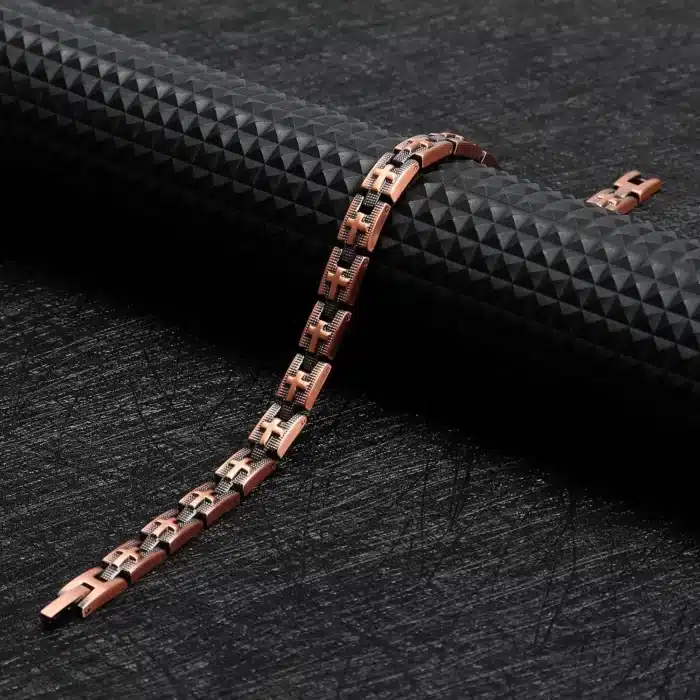 Bracelet croix en cuivre magnétique 4