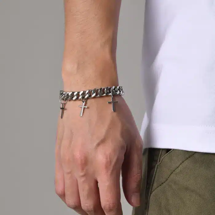 Bracelet croix pendantes à maillons 3