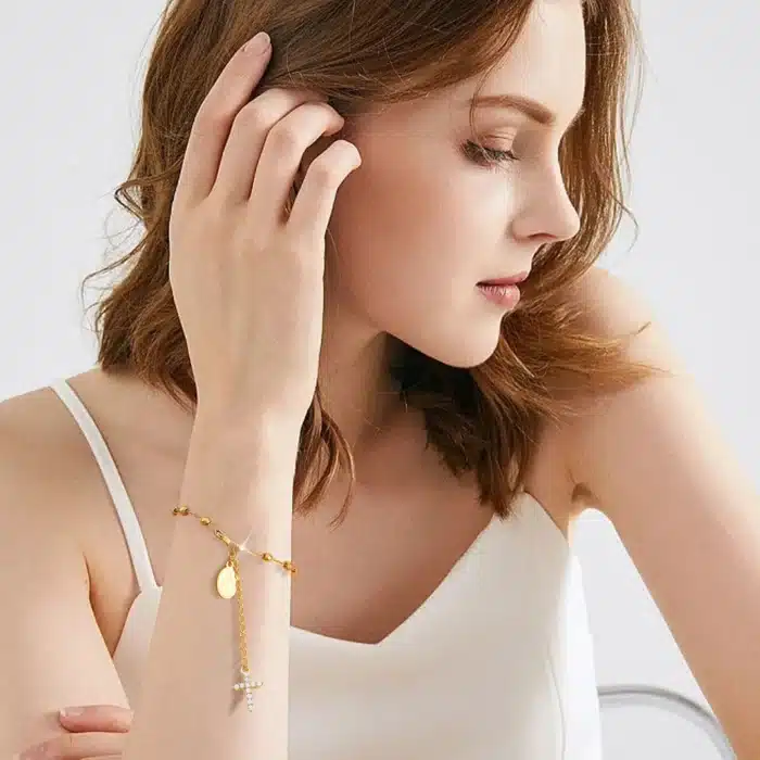 Bracelet chapelet croisé en zircone 3