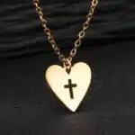 Collier cœur évidé 5