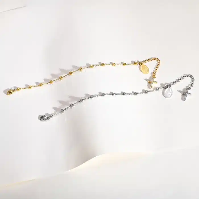 Bracelet chapelet croisé en zircone 4