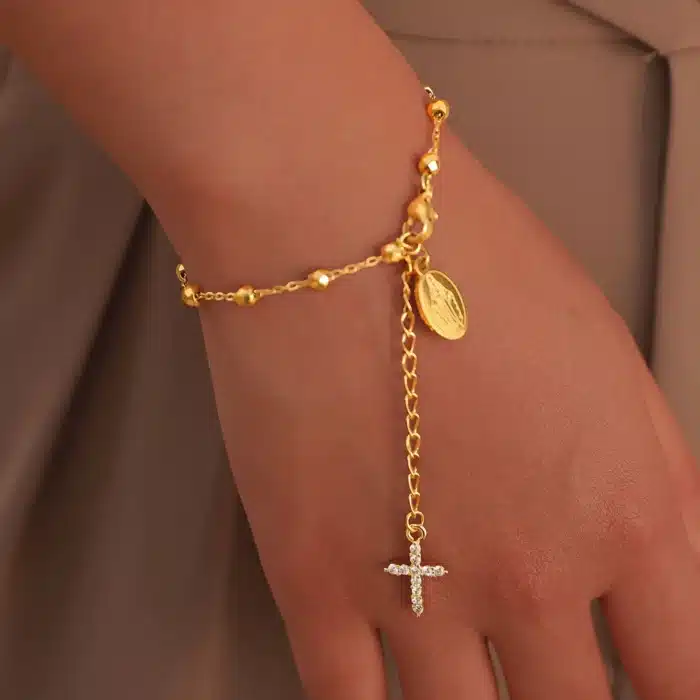 Bracelet chapelet croisé en zircone 1