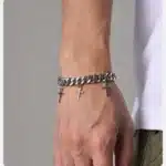 Bracelet croix pendantes à maillons 9