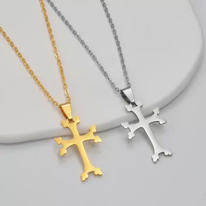 Collier croix arménienne 2