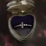 Bague raffinée religieuse 11