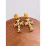 Boucles d'oreilles religieuses perles 2